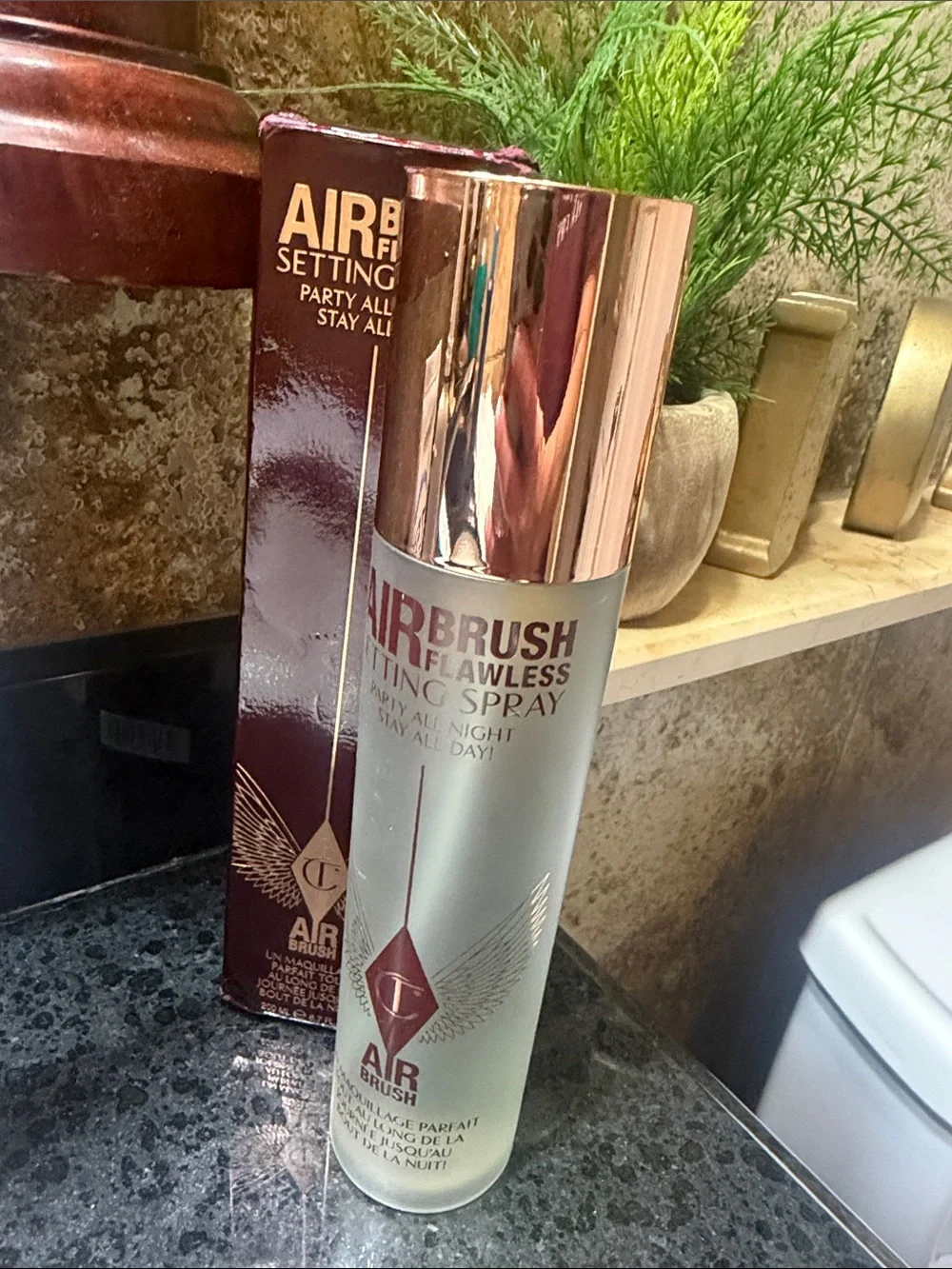 Charlotte Tilbury Airbrush Flawless Hydrating & Waterproof Setting Spray 200ml